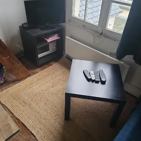 à - Charme De L'ancien Appartement *