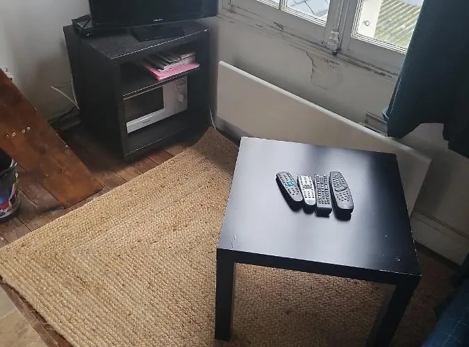 à - Charme De L'ancien Appartement *